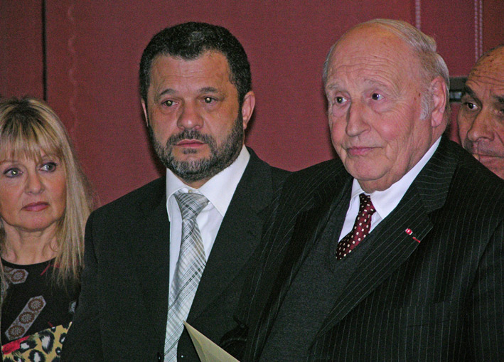 Maire