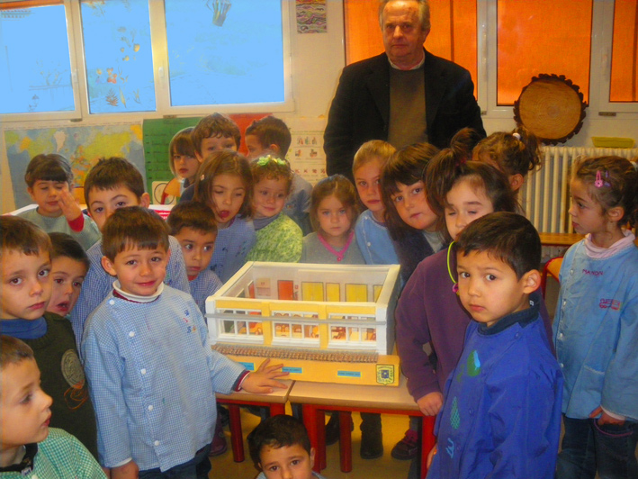 Maquette de classe maternelle