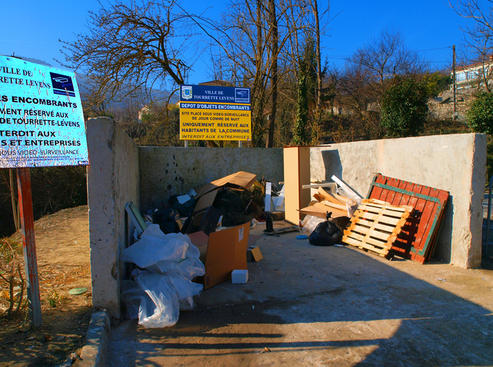 Fermeture encombrants