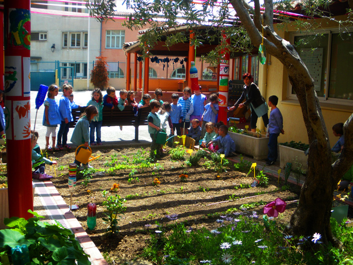 Maternelle et jardinage