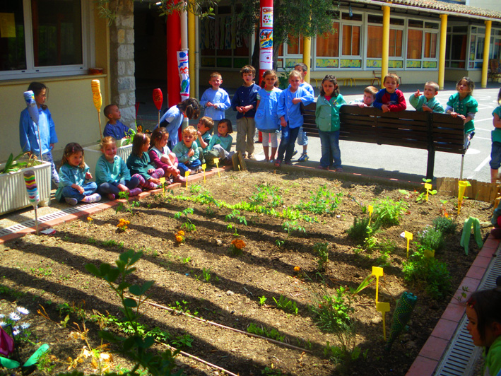 Maternelle et jardinage