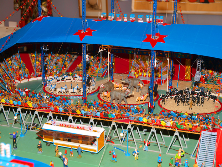 Maquette cirque Thièche
