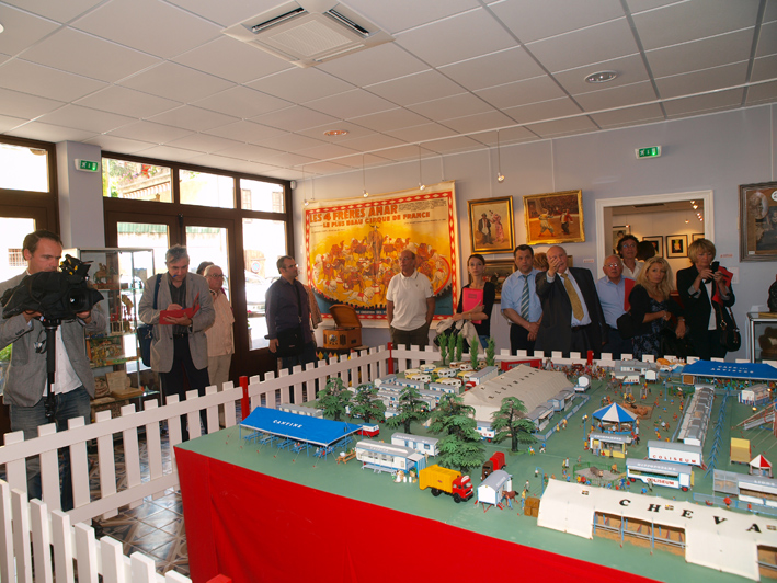 Cirque-enchante_Presentation-a-la-presse