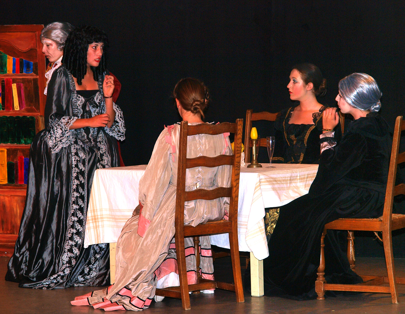 Femmes savantes