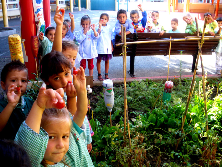Maternelle jardinière