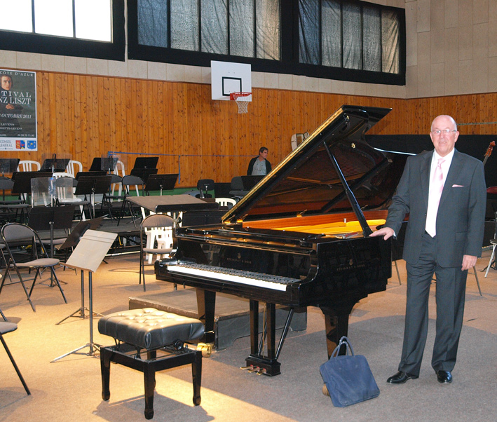 Liszt-200e