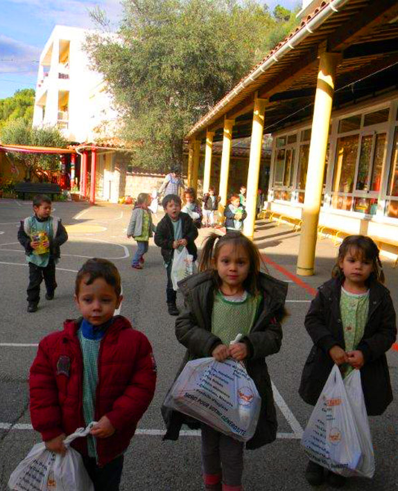 Maternelle et banque alimentaire