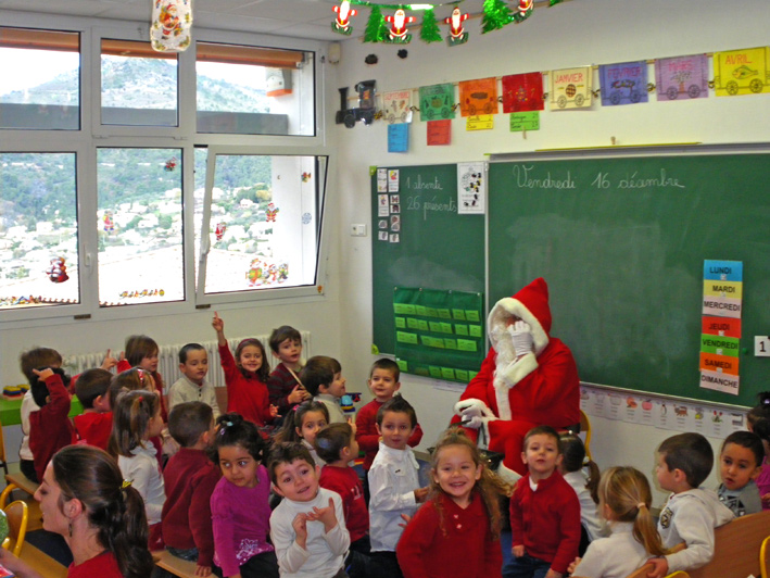 Père Noël à la maternelle
