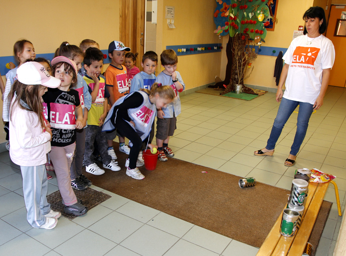 Ela à la maternelle