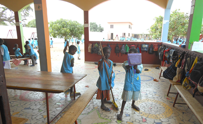 Ecole des Cajoutiers, Sénégal