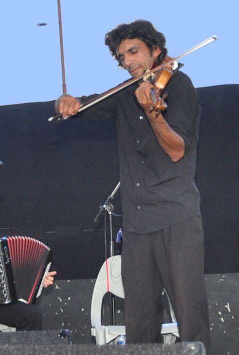 Nuits-du-chateau_Yogan-10-07-12