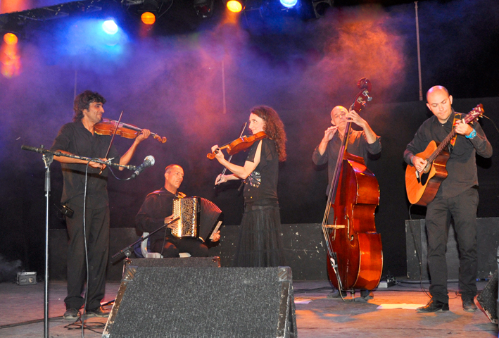 Nuits-du-chateau_Yogan-10-07-12