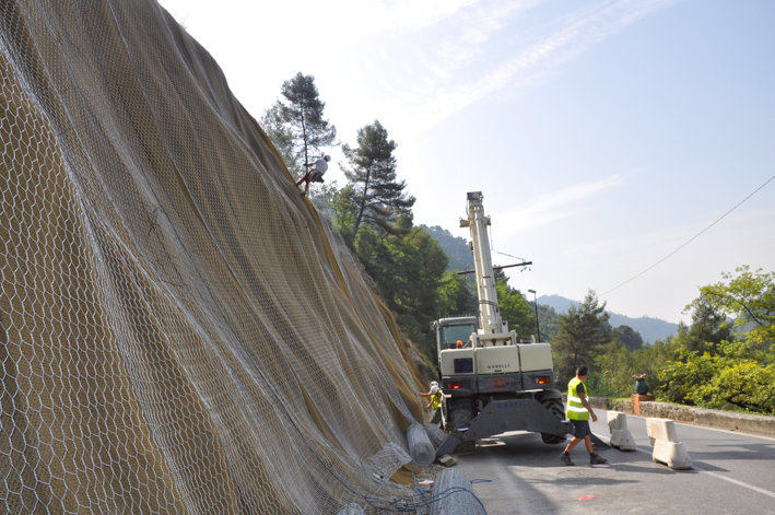 Travaux acrobatiques