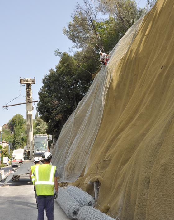 Travaux acrobatiques