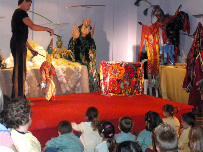 Maternelles aux marionnettes