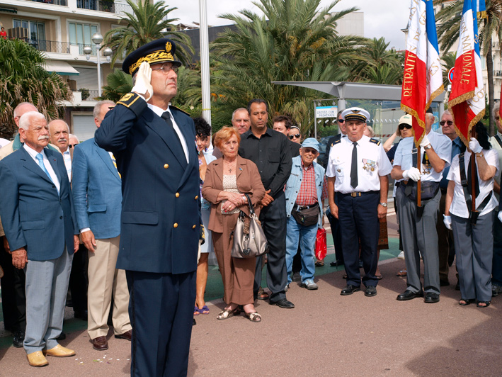 Hommage aux Harkis