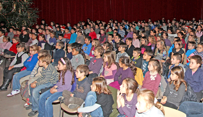 Spectacle-Noel-du-primaire_31-12-12