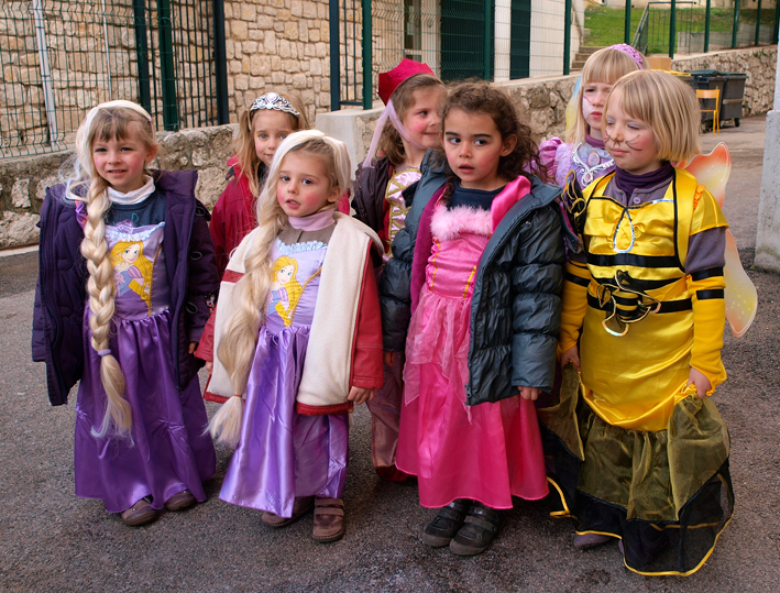 Carnaval-des-ecoles_15-02-13