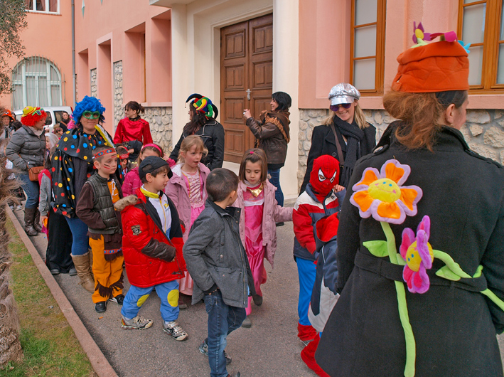 Carnaval-des-ecoles_15-02-13