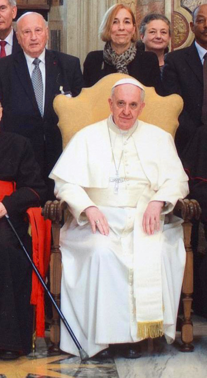 Le Docteur Alain FRERE reçu par le pape François au Vatican le 20 avril.