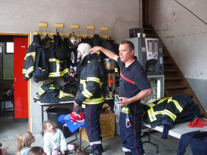 la maternelle chez les pompiers