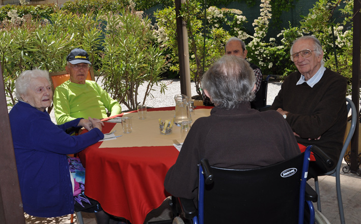 Fete-des-voisins-Clos-Vermeil_31-05-13