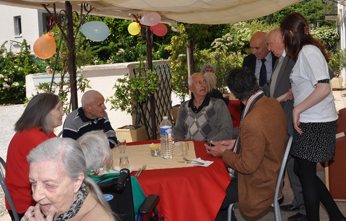 Fete-des-voisins-Clos-Vermeil_31-05-13