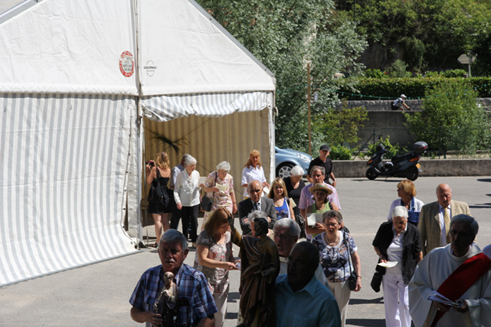 Sts-Pierre-Paul-Messe-Procession_30-06-13