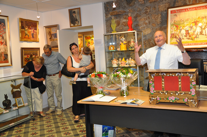 Expo-Clowns_10-07-13
