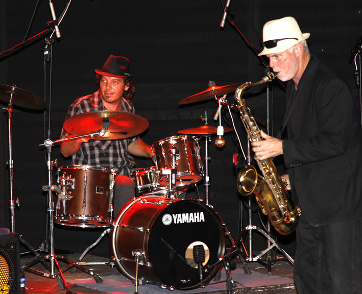 Blues-n-jazz-story_28-07-13