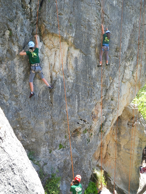 Escalade-AOTL_02-08-13