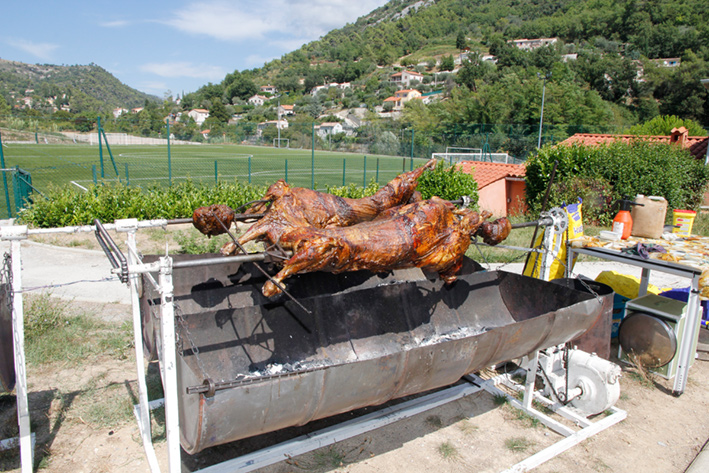 Rapatries-Mechoui-a-Brocarel_25-08-13