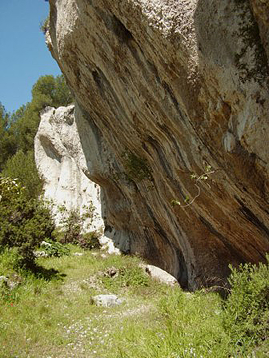 Grand Abri de la Font-aux-pigeons