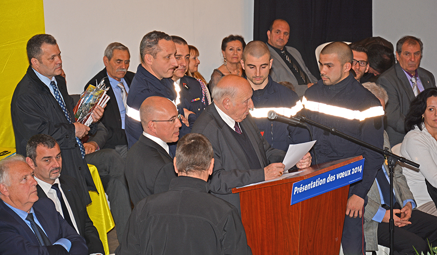 Ceremonie-voeux_05-01-14