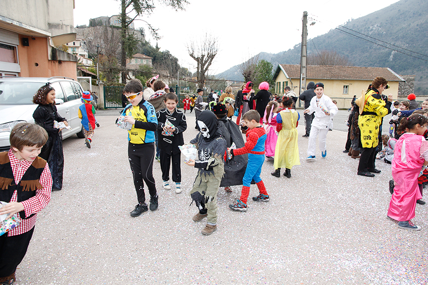 Carnaval-du-primaire_21-02-14