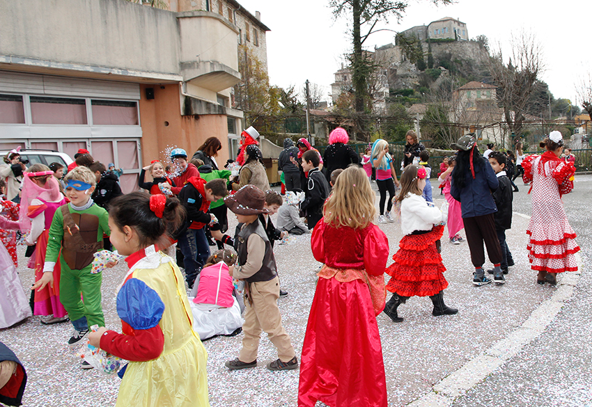Carnaval-du-primaire_21-02-14