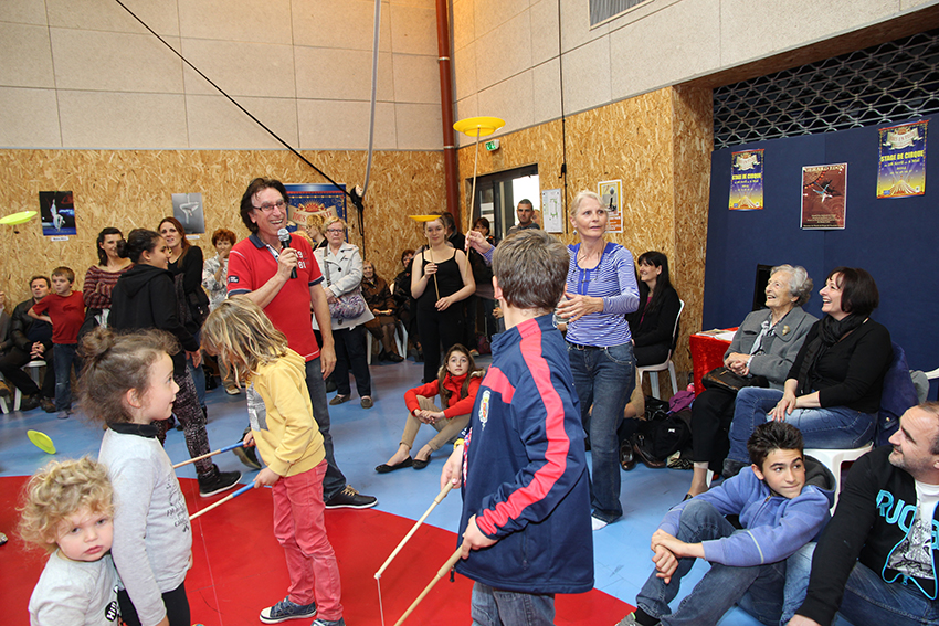 Journee-du-cirque_19-4-14