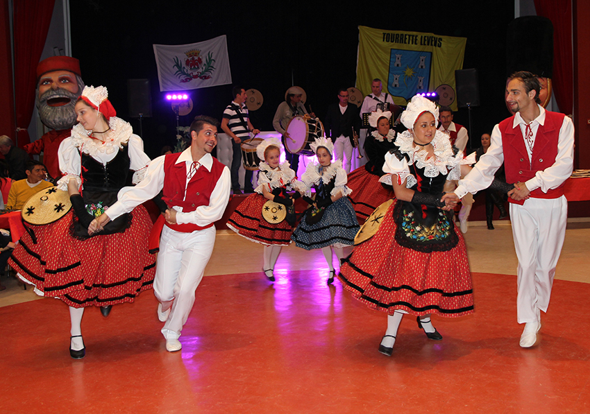 Fete-nicoise-comite_3-5-14