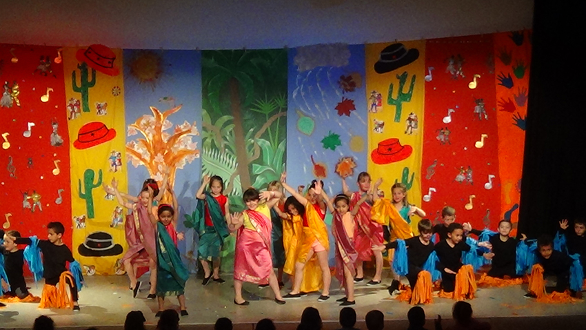 Danses des écoliers