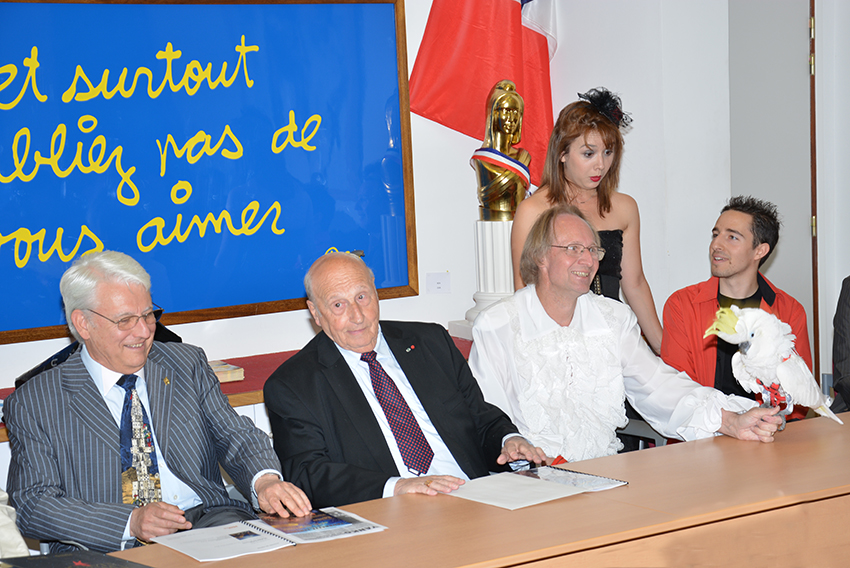 Magiciens-annonce-expo_7-6-14