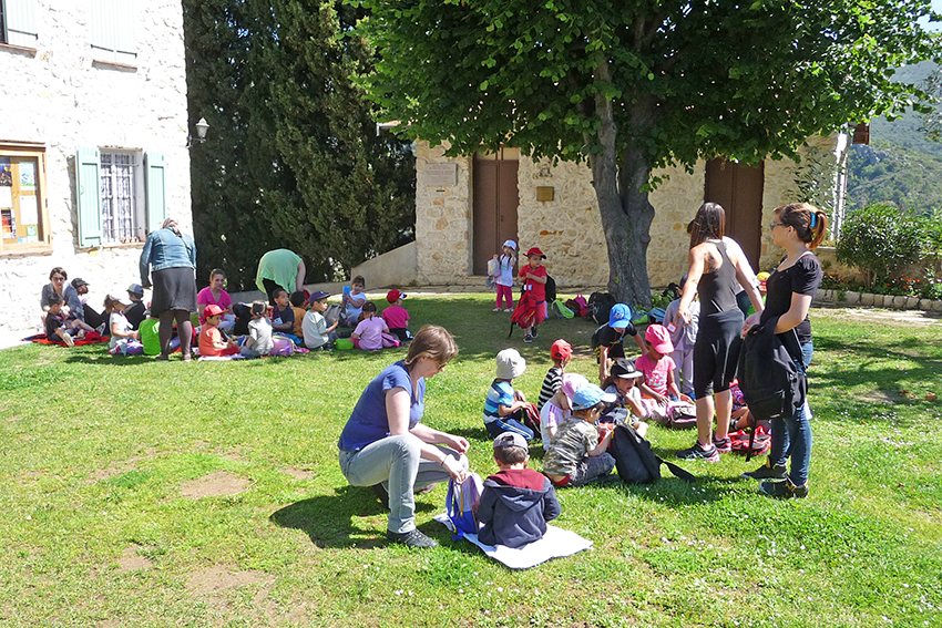 Chateau-Visites-scolaires-juin-2014
