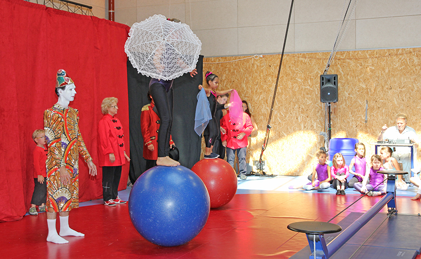 Ecole-de-cirque_spectacle_28-06-14