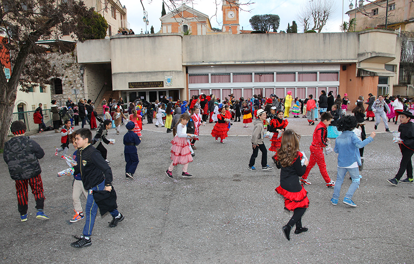 Carnaval-Elementaire_20-2-15
