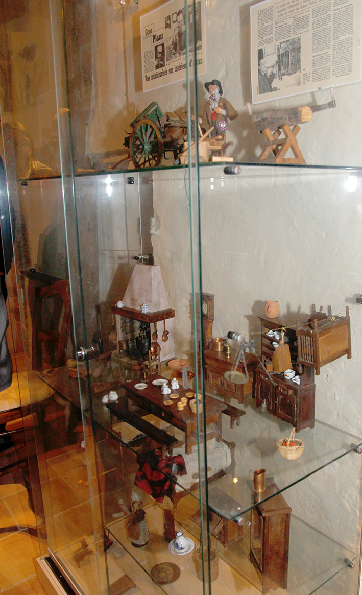 Miniatures-Trehin_4-4-15