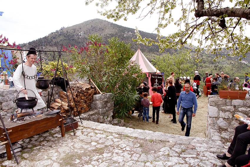 9e fête médiévale de 2015