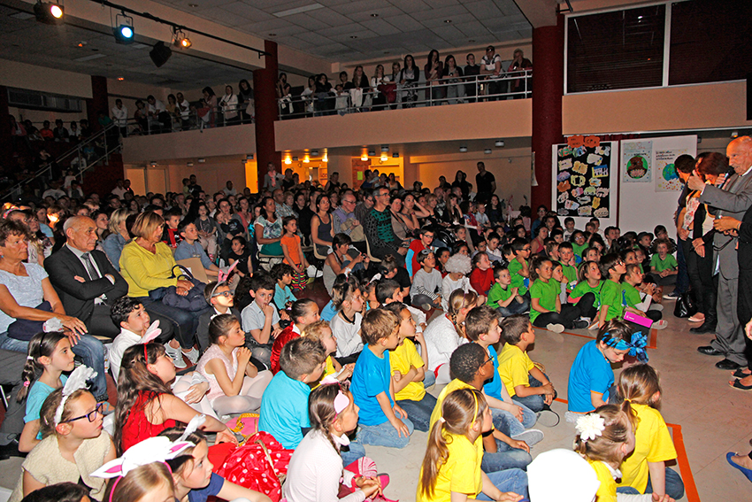 Theatre-ecoliers_24-4-15