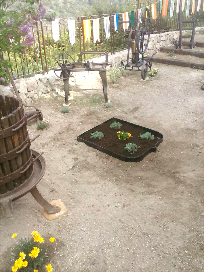 Blason jardin des outils