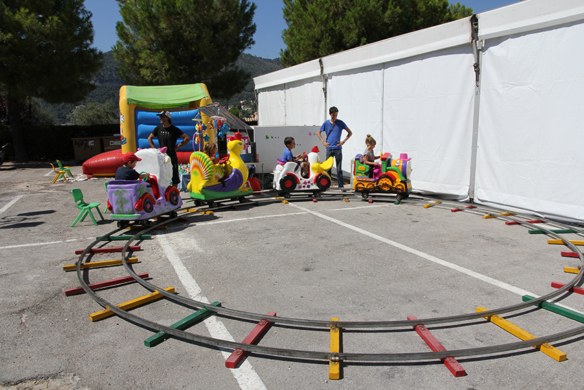Ste-Rosalie-Jeux-enfants_30-8-15