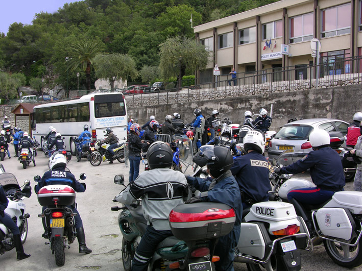 Descente de police