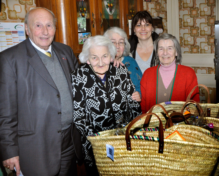 Distribution des colis de Noël